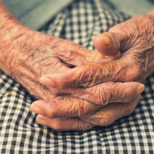 Thérapies des fascias pour les personnes âgées